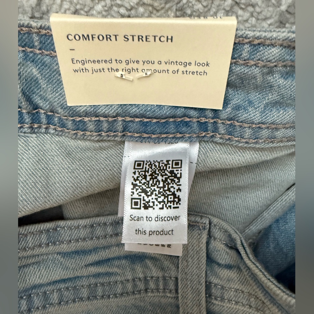 Women's High-Rise Sailor Wide Leg Ankle Jeans - Universal Thread™ - Picture 7 of 10